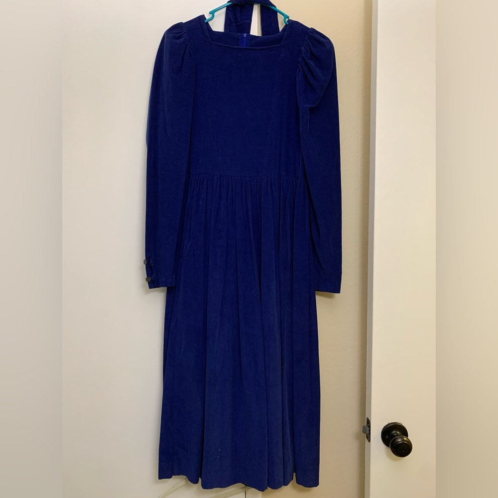 Vintage Laura Ashley blue dress with waist tie euro size 36.